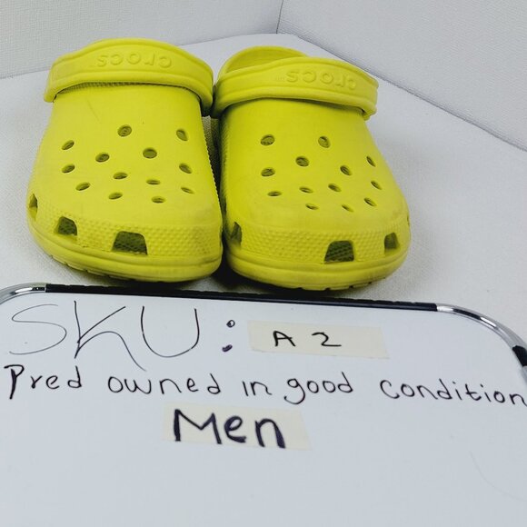 Crocs Men\'s Kiwi Yellow Classic Perforated Slingback Clogs Size US 6 main image 2